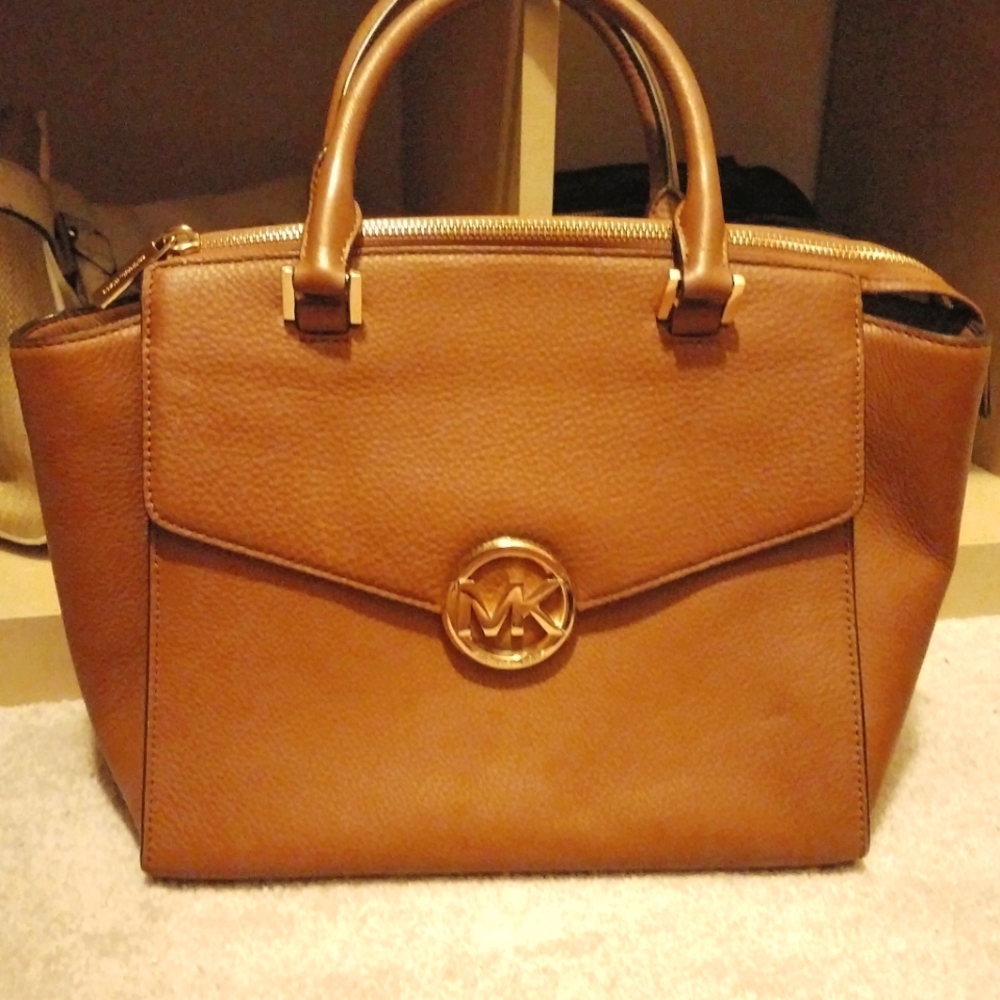 Michael Kors Shoulder Bag